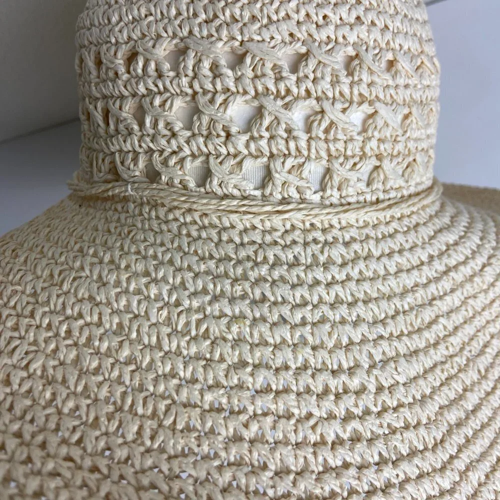 Cappelli Straworld Ivory Floppy Sun Hat  Folds up Travel Sz 22.5
